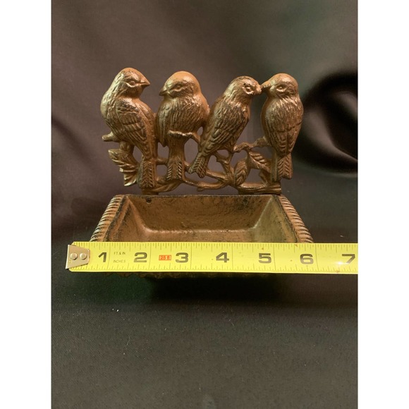 H Rusty looking Cast Iron Wall Mount Bird Feeder Birdbath Soap Dish Patio D… - Picture 6 of 10